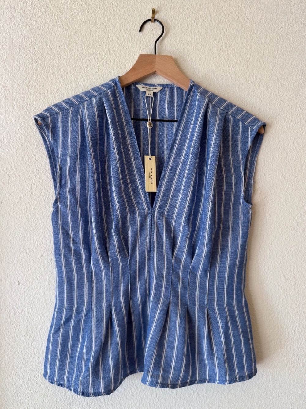 NWT Max Studio London Pleated V-Neck Top Blue Stripe XS